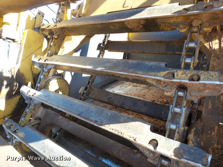 image for item DB4683 1984 Caterpillar 615 elevating scraper