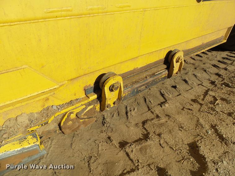 image for item DB4683 1984 Caterpillar 615 elevating scraper