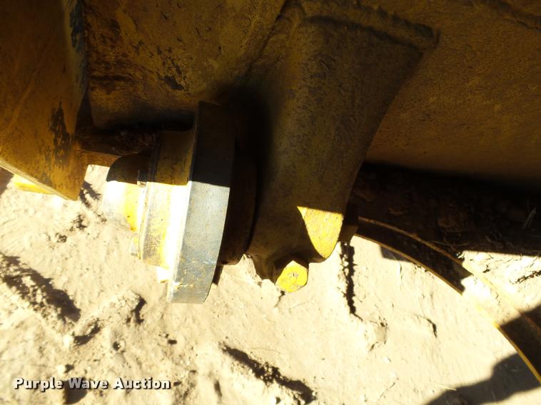 image for item DB4683 1984 Caterpillar 615 elevating scraper