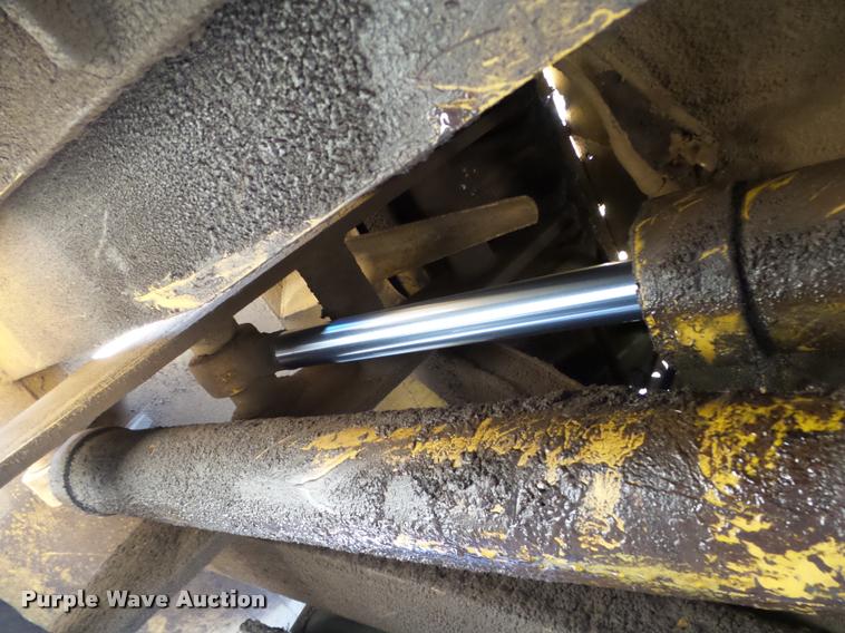 image for item DB4683 1984 Caterpillar 615 elevating scraper