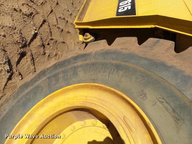 image for item DB4683 1984 Caterpillar 615 elevating scraper