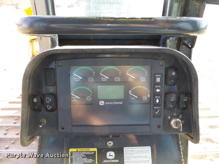 image for item DB4687 2008 John Deere 850J LGP dozer