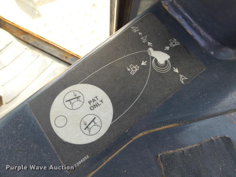 image for item DB4687 2008 John Deere 850J LGP dozer