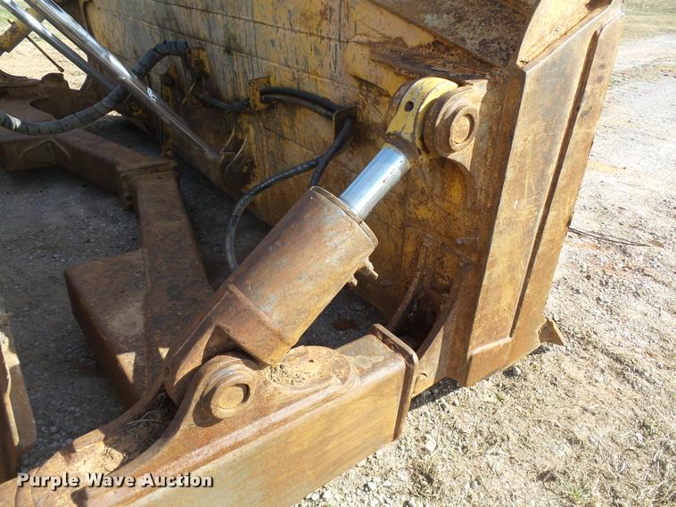 image for item DB4687 2008 John Deere 850J LGP dozer