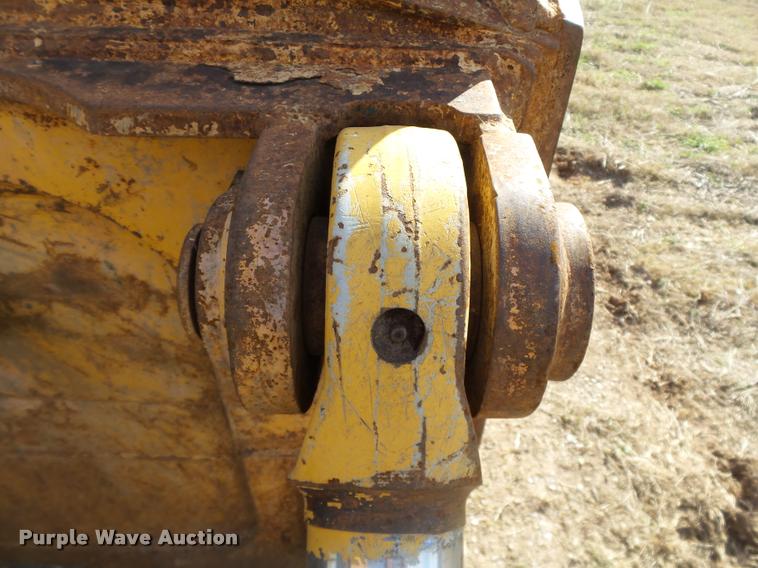 image for item DB4687 2008 John Deere 850J LGP dozer