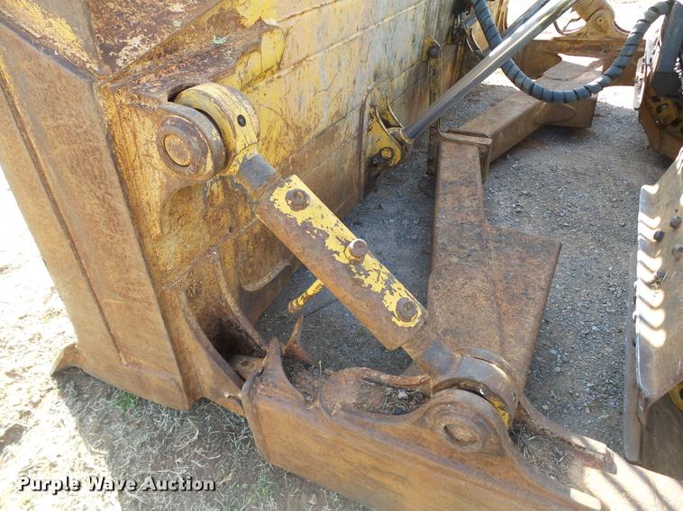 image for item DB4687 2008 John Deere 850J LGP dozer