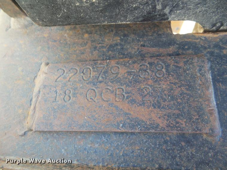 image for item DB5016 1997 Bobcat X331 compact excavator