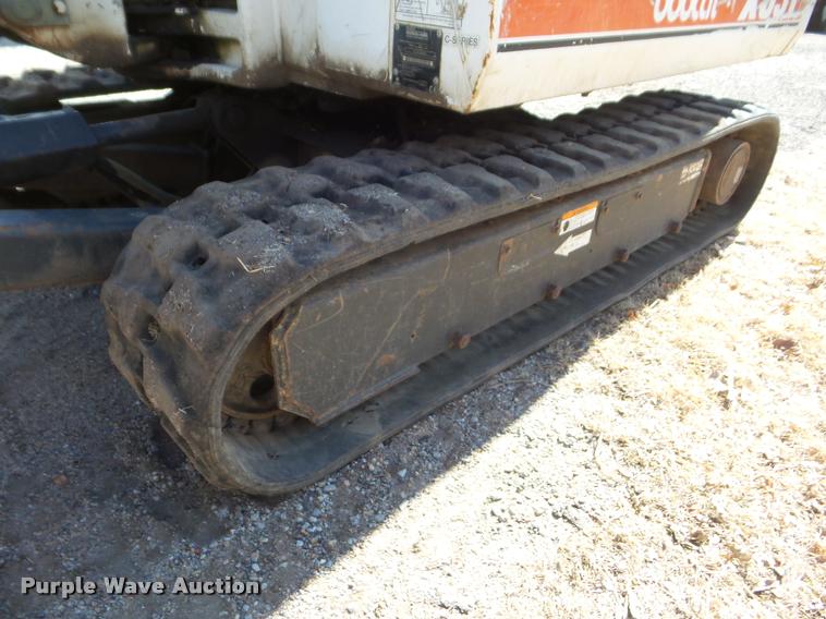 image for item DB5016 1997 Bobcat X331 compact excavator