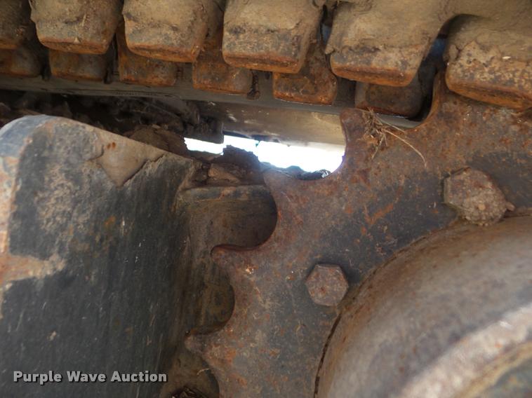 image for item DB5016 1997 Bobcat X331 compact excavator