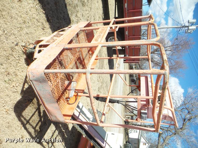 image for item DB5017 1998 JLG 45HA boom lift
