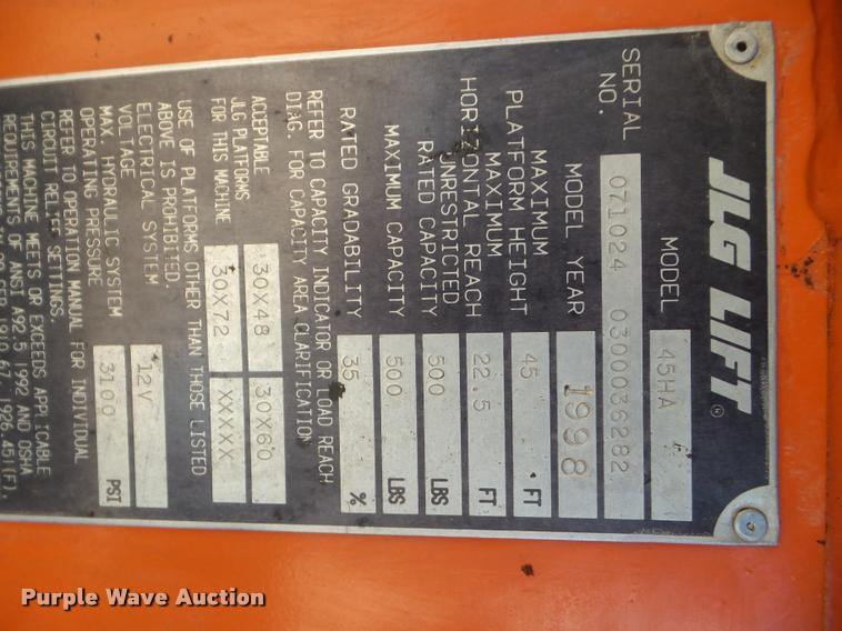 image for item DB5017 1998 JLG 45HA boom lift