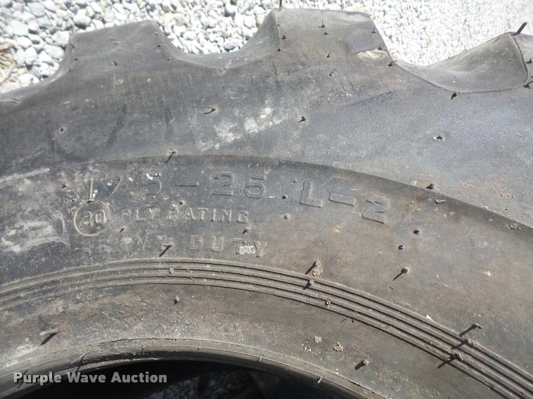 image for item DC9086 (5) 17.5x25 tires