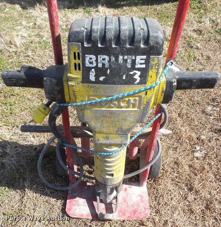 Bosch Brute jack hammer in Rushville, MO Item DC9121 sold Purple Wave