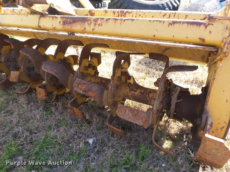 image for item DE9528 King Kutter II tiller