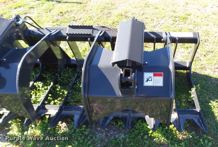 image for item DE9529 Stout XHD84-6 brush grapple