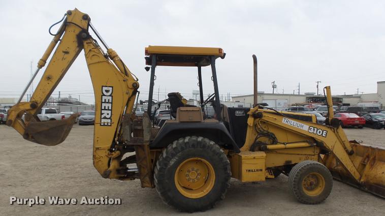 image for item DE9532 1998 John Deere 310E backhoe
