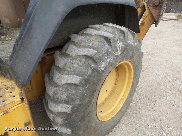 image for item DE9532 1998 John Deere 310E backhoe