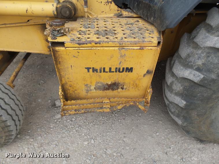 image for item DE9532 1998 John Deere 310E backhoe