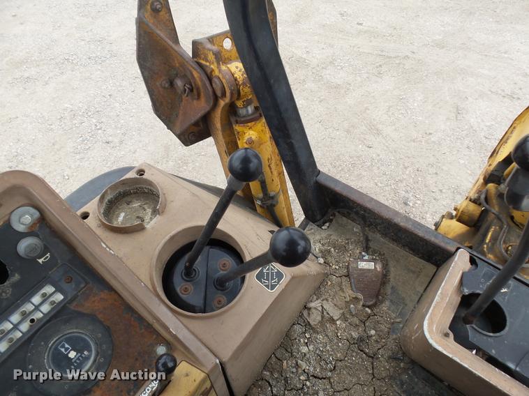 image for item DE9532 1998 John Deere 310E backhoe