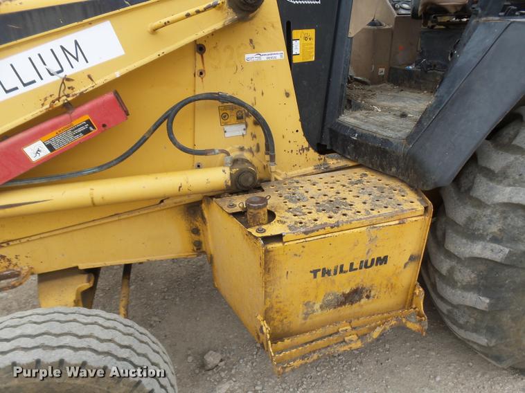 image for item DE9532 1998 John Deere 310E backhoe