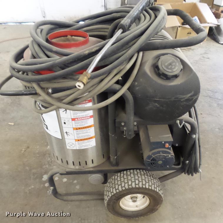 image for item DE9534 North Star pressure washer