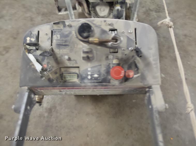 image for item DE9536 Husqvarna FS520 concrete saw