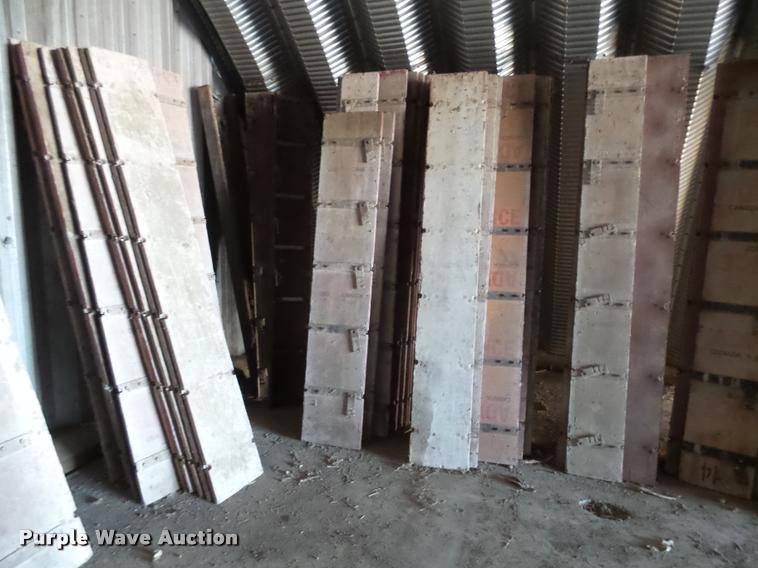 image for item DH9501 8' fractions and corner hardware