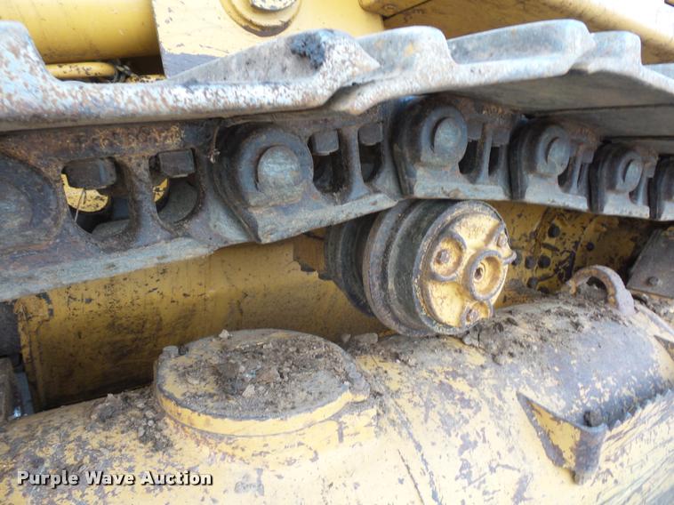 image for item J1534 1999 Caterpillar 953C track loader