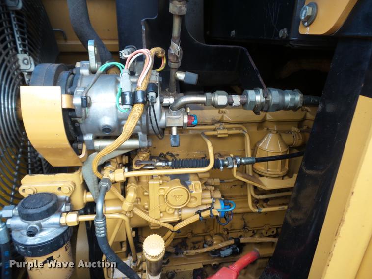 image for item J1534 1999 Caterpillar 953C track loader