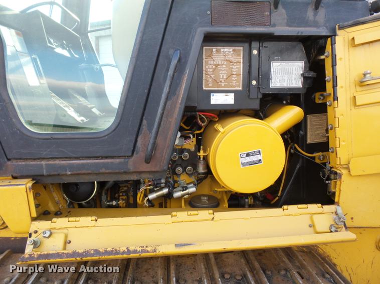 image for item J1534 1999 Caterpillar 953C track loader