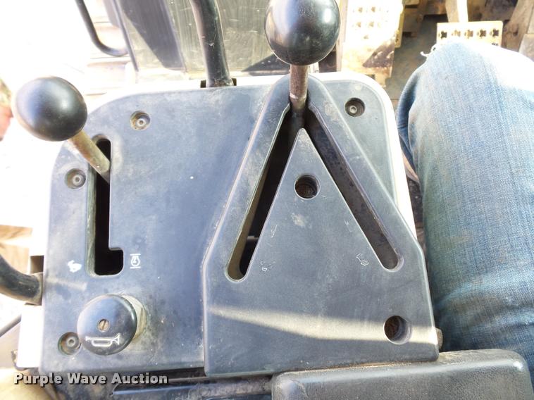 image for item J1534 1999 Caterpillar 953C track loader