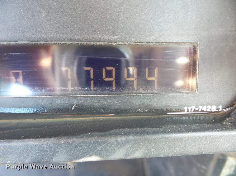 image for item J1534 1999 Caterpillar 953C track loader