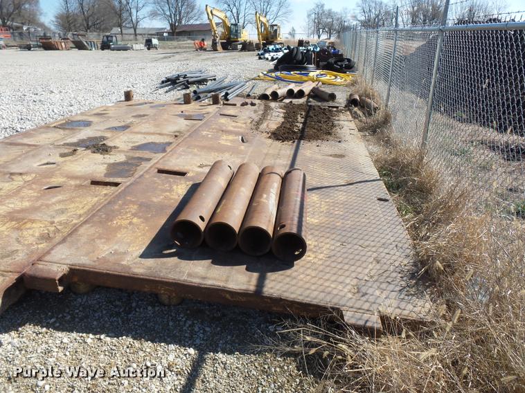 image for item J1575 Trench box