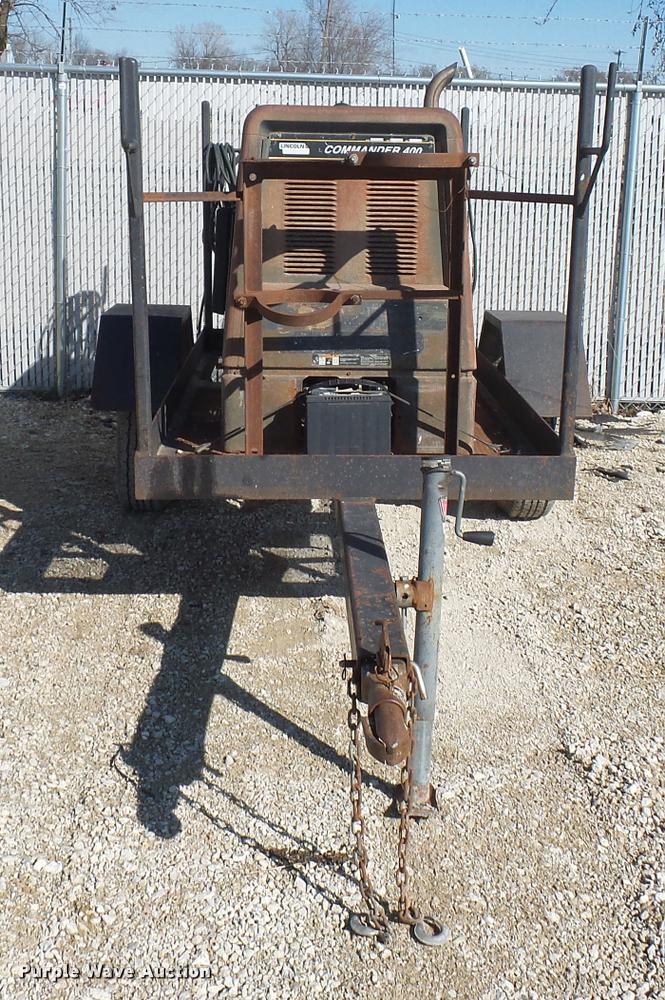 image for item J1577 Lincoln Commander 400 welder/generator