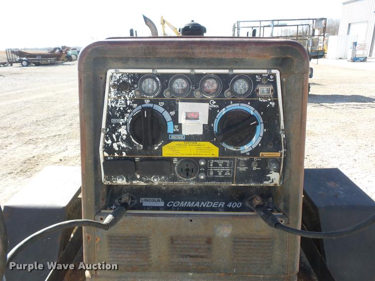 image for item J1577 Lincoln Commander 400 welder/generator