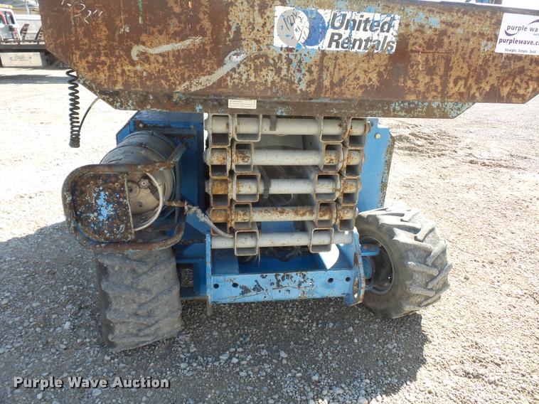 image for item J1578 Genie GS-3268RT scissor lift