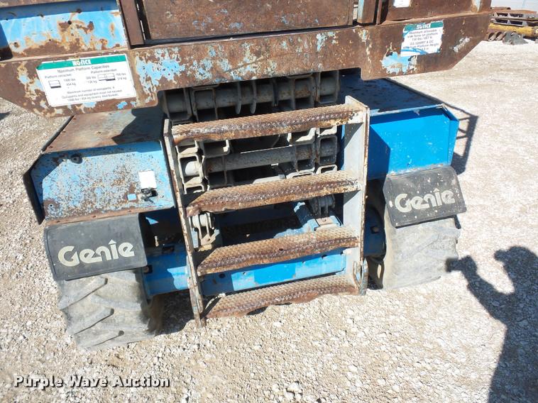 image for item J1578 Genie GS-3268RT scissor lift