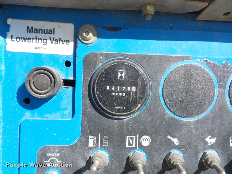 image for item J1578 Genie GS-3268RT scissor lift