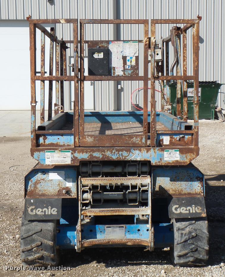 image for item J1579 Genie GS-2668RT scissor lift