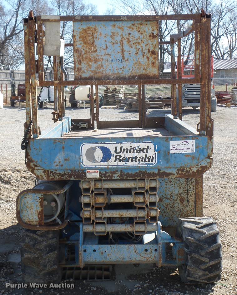 image for item J1579 Genie GS-2668RT scissor lift