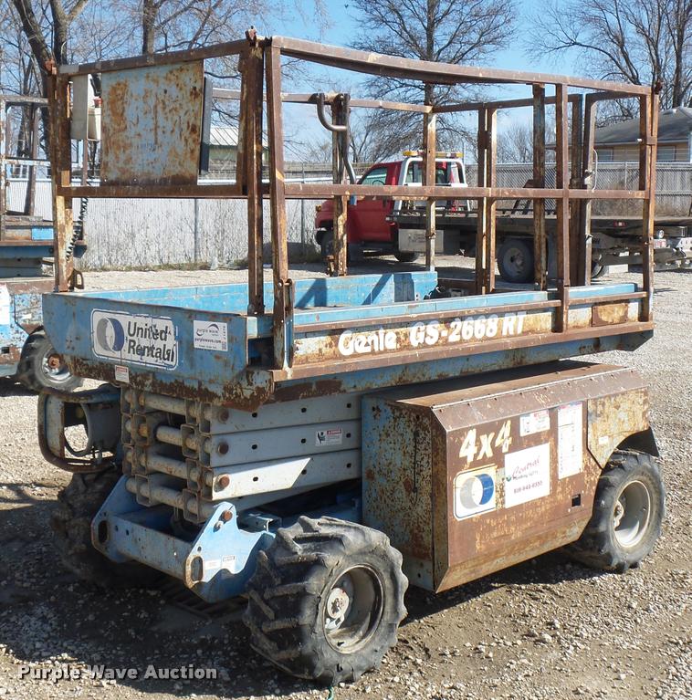 image for item J1579 Genie GS-2668RT scissor lift