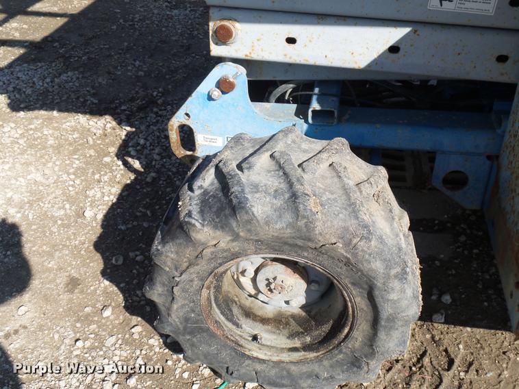 image for item J1579 Genie GS-2668RT scissor lift