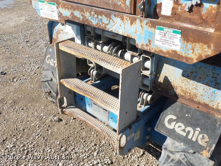 image for item J1579 Genie GS-2668RT scissor lift