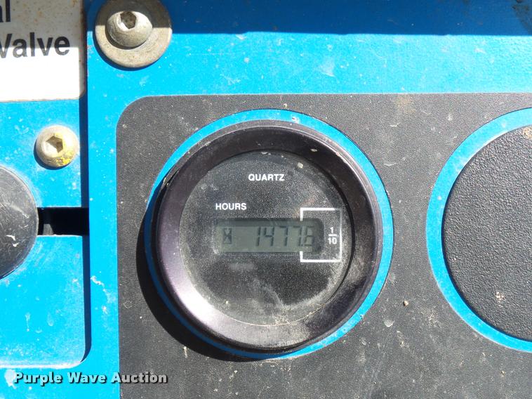 image for item J1579 Genie GS-2668RT scissor lift