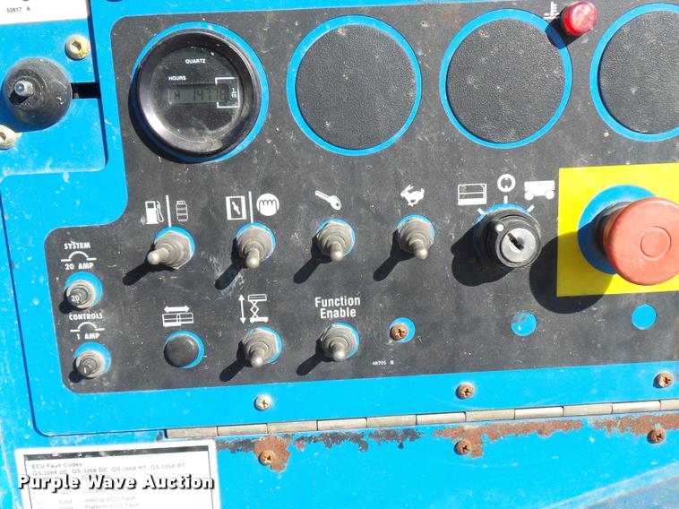 image for item J1579 Genie GS-2668RT scissor lift