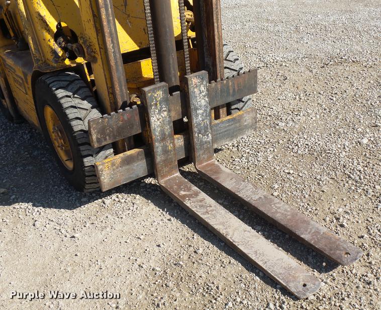 image for item J1580 Pettibone Mercury forklift