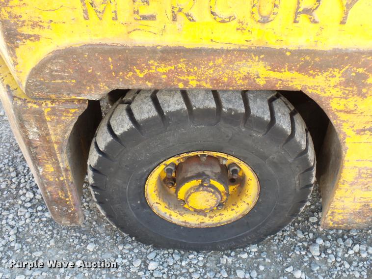 image for item J1580 Pettibone Mercury forklift