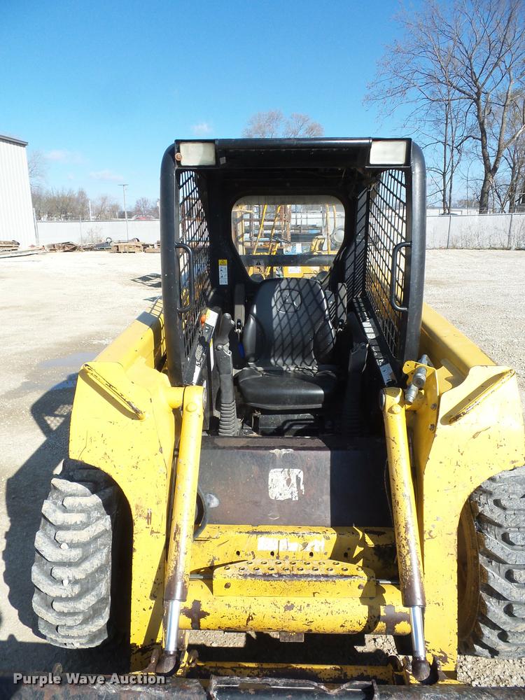 image for item J1581 1999 John Deere 240 skid steer