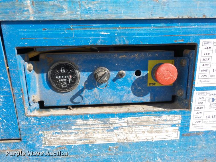 image for item J1582 2001 Genie GR-15 manlift