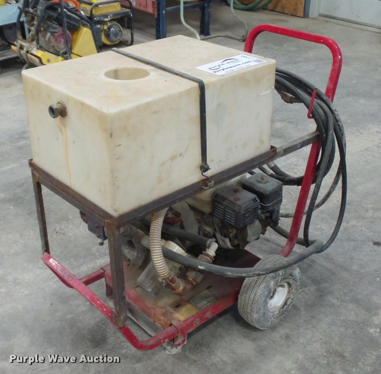 image for item J1585 Wheeler Rex 466000 hydrostatic test pump